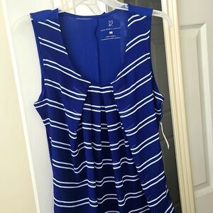 NWT NY&Co Sleeveless Top